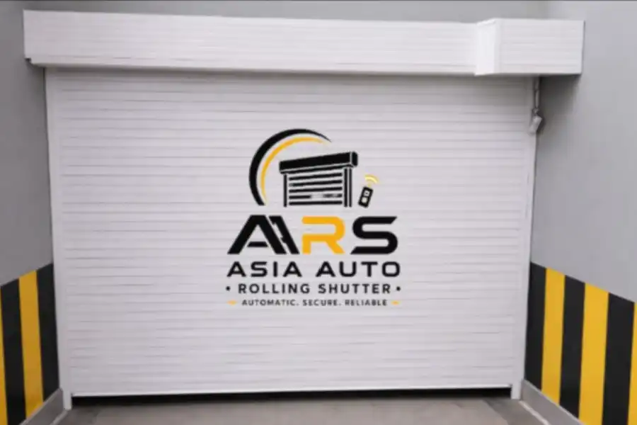 Asia Auto Rolling Shutter Brand Logo on White Automatic Shutter Door